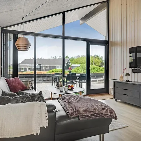 Spacious W Game & Terrace Sj107 *