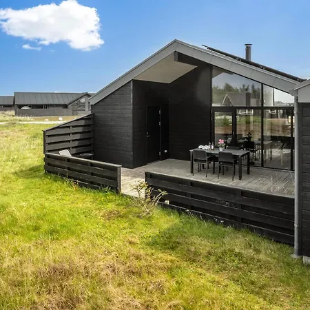 Spacious W Game & Terrace Sj107 Semesterbostad Harboør